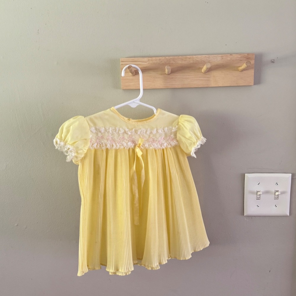 VTG. 12M yellow dress